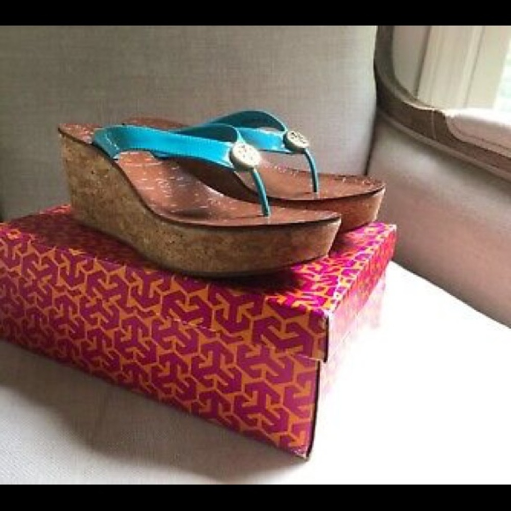 Tory Burch Sandals Turquoise Patent Platform NEW